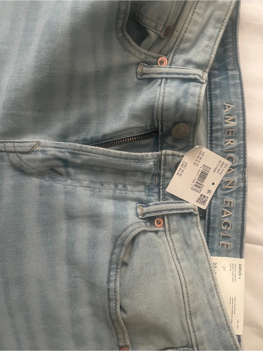 American Eagle Outfitters Light Wash High-Rise Jeans